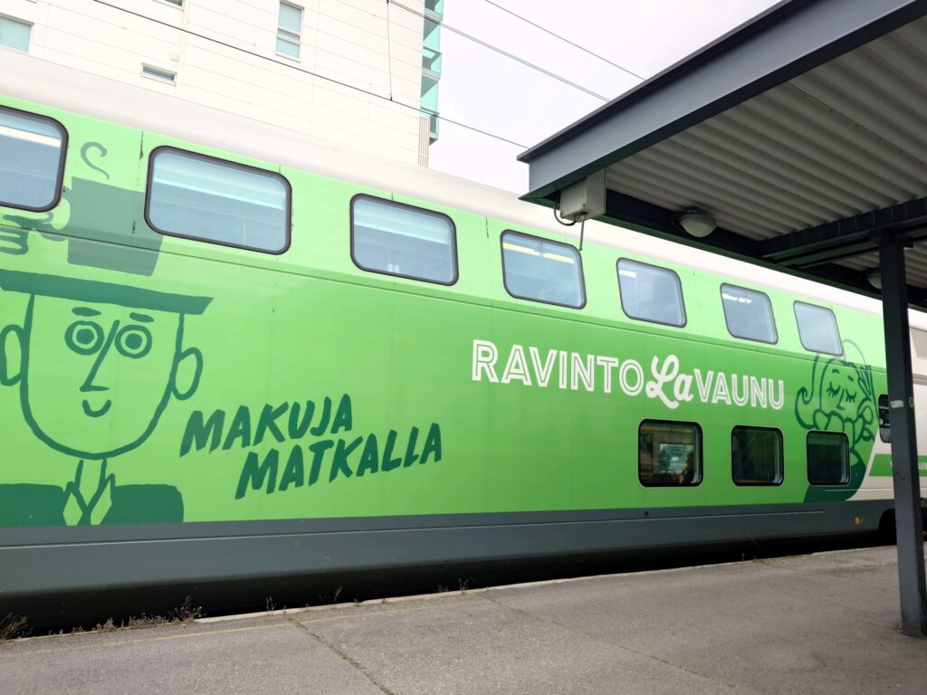 フィンランド鉄道 VR 食堂車両外観