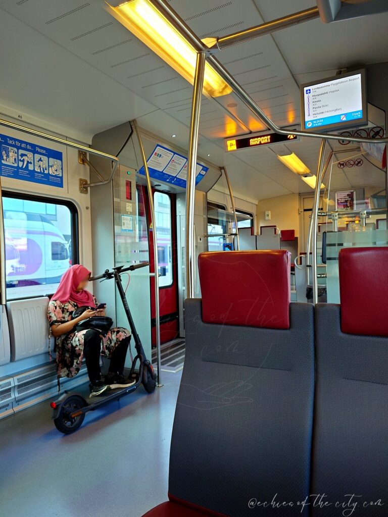 地下鉄車内の様子